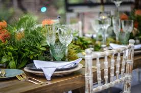 This wedding flowers seasonality guide provides accurate information on seasonality and available wedding flowers for your sunshine coast wedding day. Online Flower Arrangements Best Florist Delivery Gold Coast Florist Surfers Paradise