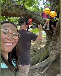 Caspar shaved his beard off right before this photoshoot for Woman's Day  (as in 30 minutes before). I had never seen him without one our whole  relationship. He's lucky the kids recognised