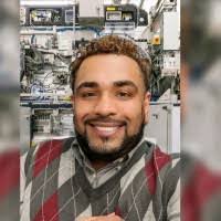 Ron Khan's Instagram, Twitter & Facebook