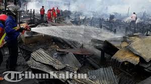 Check spelling or type a new query. Breaking News Belum Sempat Makan Rumah Rusna Terbakar Bersama Belasan Bangunan Halaman 1 Tribun Kaltim