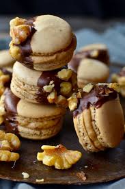 Comment Faire Des Macarons Maison Par Mon Magasin General Recette Macaron Macaron Gateaux Et Desserts