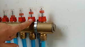 Bunu bir örnekle açıklamak gerekirse; Yerden Zeminden Isitma Debi Olcerli Kollektor Hausjournal Themenbereich Fussbodenheuzung Youtube