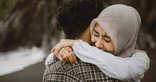 Menjunjung sikap idealis adalah hal yang. Tanda Tanda Lelaki Sayang Pasangannya Namun Banyak Wanita Tidak Faham