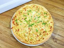 Prepare macaroni and cheese as directed. Mac Cheese Pizza Macaroni And Cheese Cook Bakery