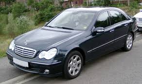 Tutti I Problemi E Le Informazioni Di Mercedes Benz Classe C W203 Sul Link Http Auto Esperienza Com 2017 11 17 Mercedes Benz Cla Mercedes Benz Mercedes Auto