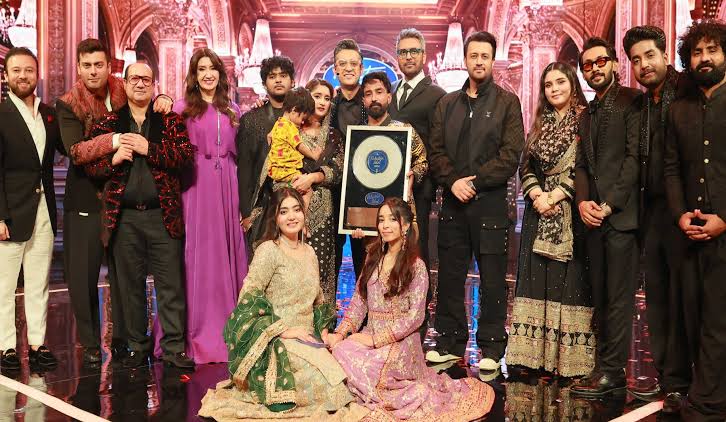 Faisalabad's Hira Qaiser crowned winner of Pakistan Idol
