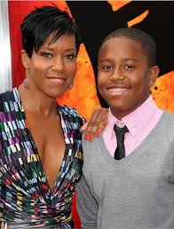 | king and ian alexander tied the knot in 1997, in a private ceremony that took place in jamaica. Regina King And Her Son Ian Celebrity Moms Celebrity Short Haircuts Black Celebrities