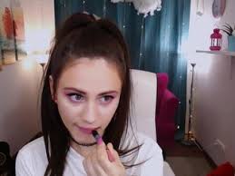 Olivia's parents divorced when she was two years old, and she was raised by her mother and stepfather, a member of the. Oliviahoneymoon Nude On Live Cam Girls Room Gyrls Org The Best Camwhores In The World In Hd Quality