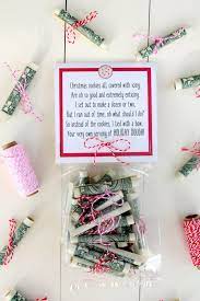 Creative ways to give gift cards for wedding. 120 Creative Ways To Give Gift Cards Or Money Gifts Smart Fun Diy