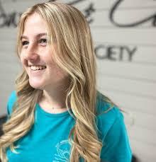 Danielle Swank's Instagram, Twitter & Facebook