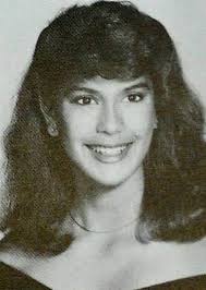 Teri Hatcher spent 6 years in the Pacific Northwest working as a logger  before she got into acting. #themoreyouknow #souppostingfakefacts