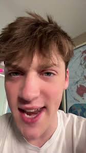 R2-D2 Digital Alarm Clock HD Review.