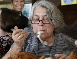 Fried chicken taste test takes us to Willie Mae's Scotch House with Al  'Carnival Time' Johnson