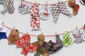 We did not find results for: How To Make Paper Stars Hanging Decoration From Wallpaper Pillar Box Blue