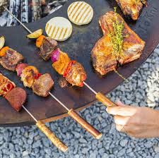 Sommer Grillen Gehort Einfach Zusammen Finden Wir Auf Der Grillschale Von Lakra Gelingen Fleisch Fisch Gemuse Perfek Garten Ideen Garten Schale