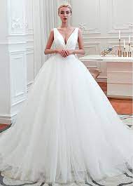 For brides choosing a wedding dress, they want something unique and different. Beautiful Sexy V Neck Tulle Satin Ball Gown Wedding Dress