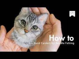 羊毛フェルト 猫のポイント植毛の仕方 方法 100均の便利グッズもご紹介how to add long hair to needle felted cat face youtube needle felted cat felt cat felt animals