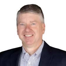 Tom Raga's Instagram, Twitter & Facebook