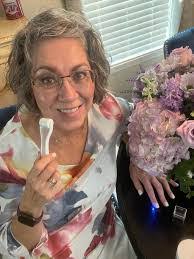 Wendy Capps's Instagram, Twitter & Facebook