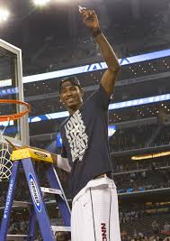 The latest stats, facts, news and notes on niels giffey of the uconn huskies Daniels Declares For Nba Draft Boatright To Return To Uconn University Of Connecticut Athletics