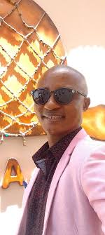 Yesterday evening, my husband, His Excellency President Dr. Julius Maada  Bio, and I had the immense privilege of hosting an end-of-year dinner for  our esteemed Christian religious leaders at the Presidential Lodge,