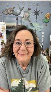 Lori's Pearl Island- Its Pearl Time was live.