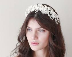 FLORENCIA bridal tiara. Bridal floral headpiece. Wedding floral crown.  Bridal headband.