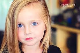 Stella Marsh's Instagram, Twitter & Facebook