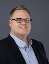 Brian Perlman's Instagram, Twitter & Facebook