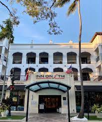 The inn on fifth places you in old naples, within a leisurely stroll of popular sights such as naples beach and tin city. Best Luxury Hotel In Naples Florida Food Fun Faraway Places