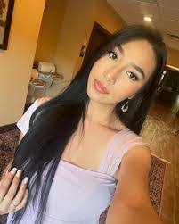 Irene Renteria's Instagram, Twitter & Facebook