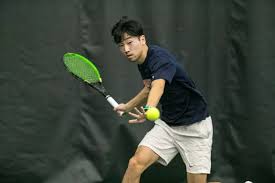 Men's tennis sweeps Wabash 9-0