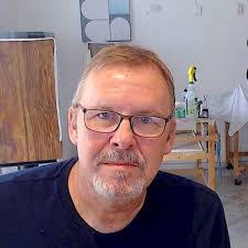 Paul Dignan's Instagram, Twitter & Facebook