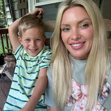 Does 7Brew do hot coffee? If so what's some of yalls favorites?:)