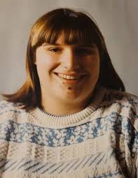 Shannon Wisniewski's Instagram, Twitter & Facebook