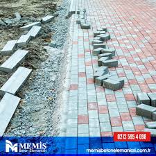 Beton Bordur Taslari Ve Kumlamali Parke Tasi Kaldirim Dosemesi Tel 0212 595 40 98 Memis Beton Elemanlari Memisbetonelemanlari Com Tr Parke Mimari Cimento