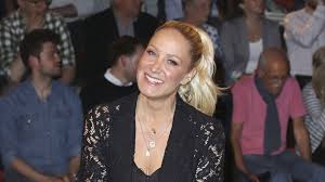 Bisher wurden schon mandy capristo (30) als einhorn . Janine Kunze Traurig Jungster Sohn Hat Grundschule Beendet Promiflash De