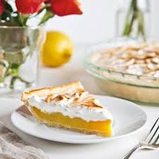 Tart And Sweet Vegan Lemon Meringue Pie No Eggs Required The Filling Uses Agar And Arrowroot Vegan Lemon Meringue Pie Recipe Meringue Pie Meringue Pie Recipes