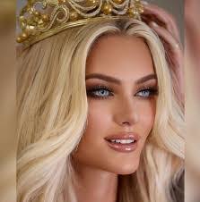 Kimberly Olivas's Instagram, Twitter & Facebook