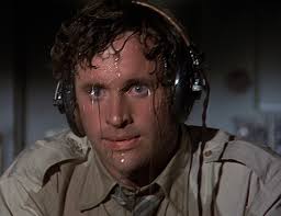 United Pilot Talks Down Plane After Losing Its Engine, Lands On Highway