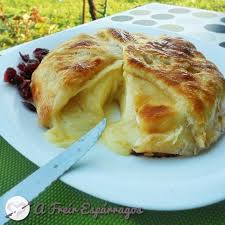 Queso Brie En Hojaldre Con Mermelada De Albaricoque Durango Hojaldre Comida Recetas De Comida