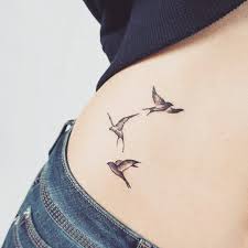 Tatouage Oiseau Envol 20 Tatouages D Oiseau Qui Vont Vous Donner Des Ailes Elle