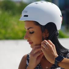 Šalmas BEASTER BS51BL Dydis M