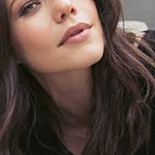 played by Tammin Sursok) outfits