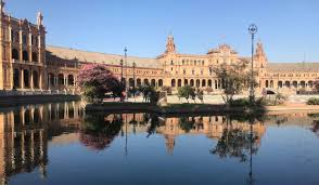Sevilha materializa as imagens, que povoam a mente da maioria dos viajantes, consideradas como a representação mais fiel da espanha. O Que Fazer Em Sevilha Na Espanha Principais Atracoes E Precos 2021