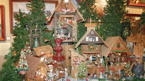With these adorable and unique christmas traditions, a little homemade snow and a sprinkle of this tradition obviously doesn't work on christmas eve, because santa needs the space to do his. Mouse House Brings Wonder And Holiday Magic To Isaacs Art Center Hawaii Tribune Herald