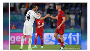 Play this arcade game now or enjoy the many other related games we have at pog. Uefa Euro 2020 Italy Vs Turkey On Field Spirit Of The Game Earns Respect Of The Fans