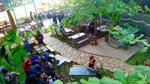 Temukan rumah idaman anda di tembalang, semarang, jawa tengah dengan berbagai pilihan harga yang terjangkau • bisa kpr / cicilan, dp ringan.terlebih bagi keluarga yang memiliki anak kecil, surveilah apakah lingkungannya bising, tersedia tempat bermain untuk anak dan sebagainya. 10 Tempat Ngopi Di Semarang Yang Paling Hits Di Kalangan Anak Muda Gapura Residence Tempat Kopi Hist Di Semarang