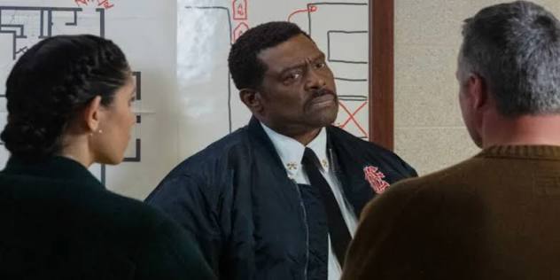 Chicago Fire Season 13 First Look: Eamonn Walker's Return Sparks  High-Stakes Investigation After Firefighter Left Behind (Full information  👇 💬 )
