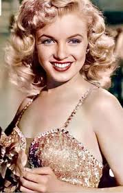 She died of a drug overdose in 1962 at the age of 36. 900 Marilyn Monroe Art Ideas In 2021 Marilyn Monroe Marilyn Monroe
